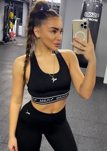 Дана, Г. Владивосток